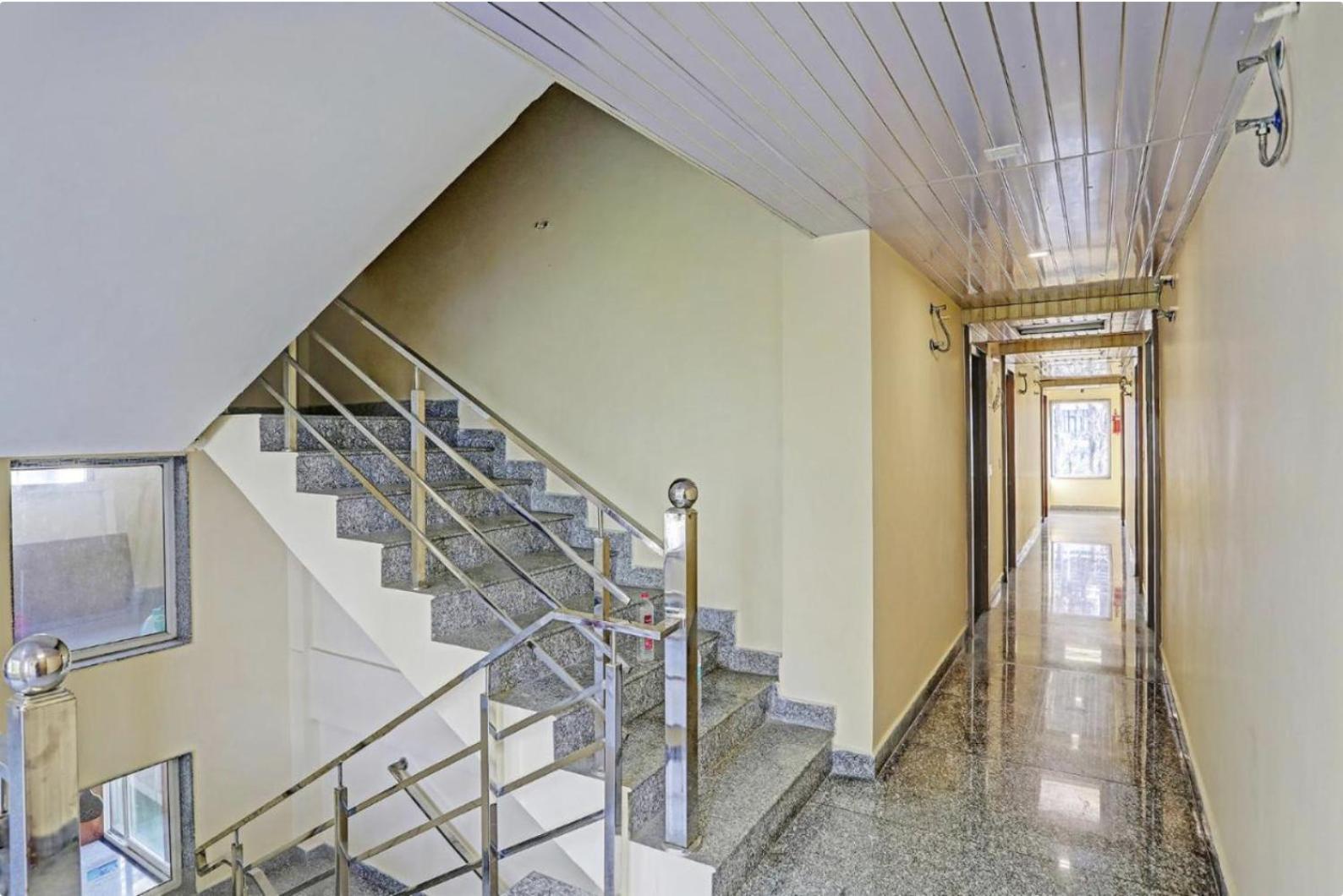 Hotel Woods View - Mall Road Mussoorie Bagian luar foto
