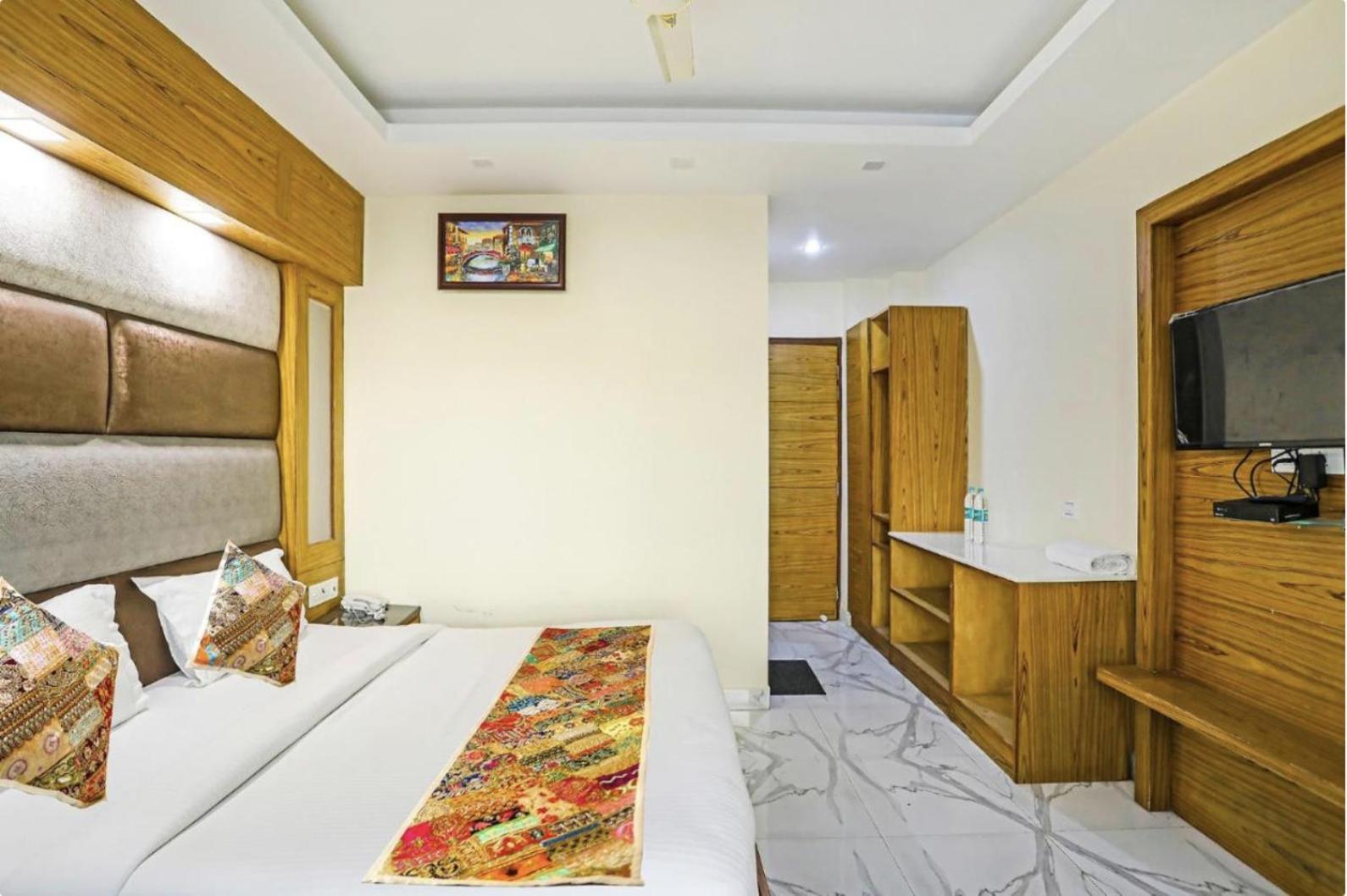 Hotel Woods View - Mall Road Mussoorie Bagian luar foto